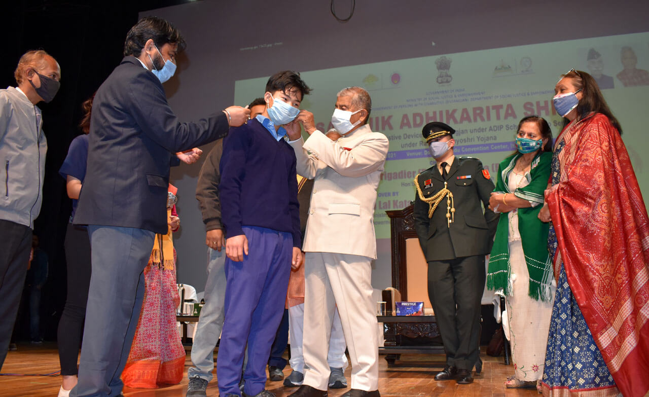 Governor participates in Samajik Adhikarita Shivir